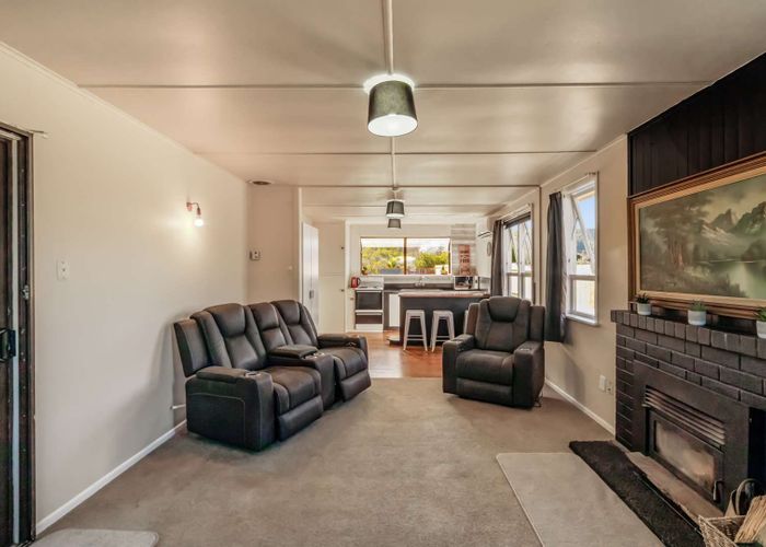  at 8 Daphne Street, Outer Kaiti, Gisborne