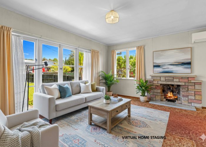  at 15 Lauderdale Road, Birkdale, North Shore City, Auckland