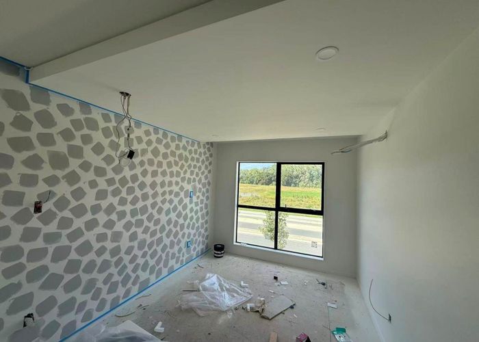  at Unit 5, 89 Otuwairoa Esplanade, Papakura, Papakura, Auckland