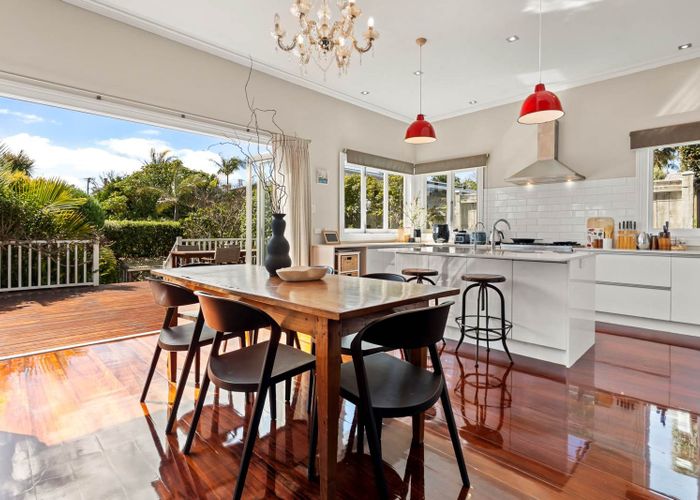  at 28 Patuone Avenue, Devonport, North Shore City, Auckland