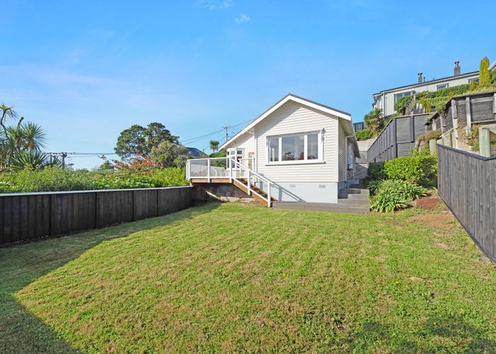  at 4 Mertoun Terrace, Kelburn, Wellington, Wellington