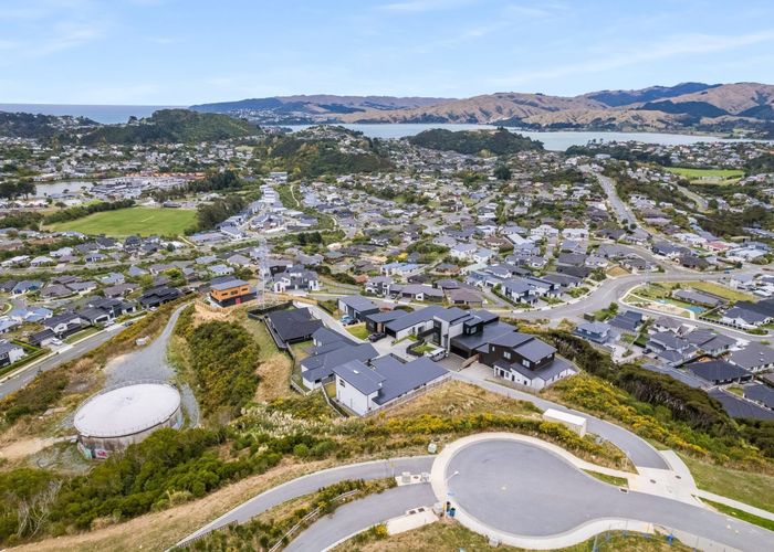  at 2 Trysail Place, Whitby, Porirua, Wellington