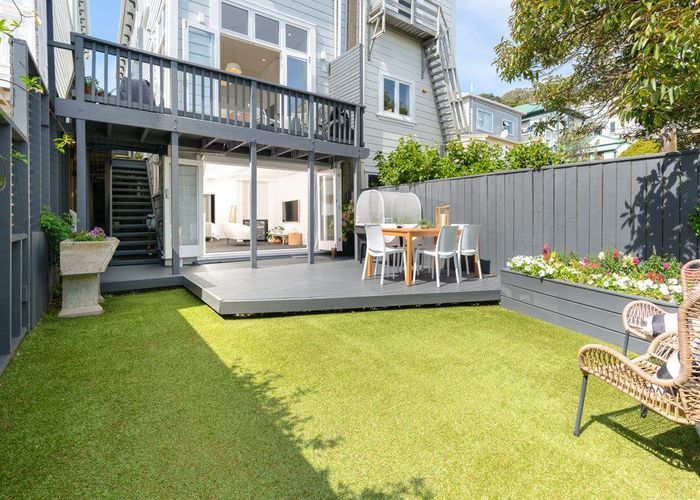  at 84 Roxburgh Street, Mount Victoria, Wellington, Wellington