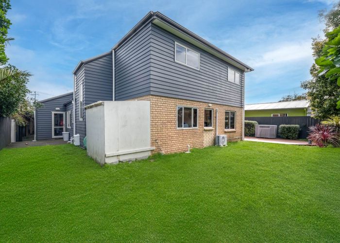  at 5B Kawau Road, Greenlane, Auckland