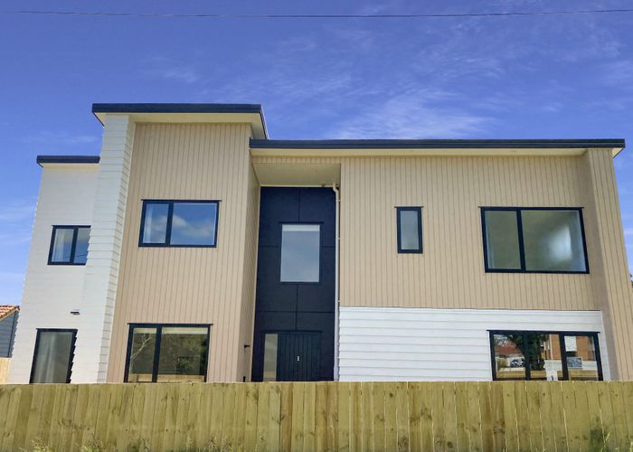  at 1/535 Swanson Road, Swanson, Waitakere City, Auckland