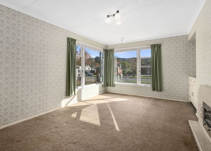  at 33 Marion Street, Silverstream, Upper Hutt