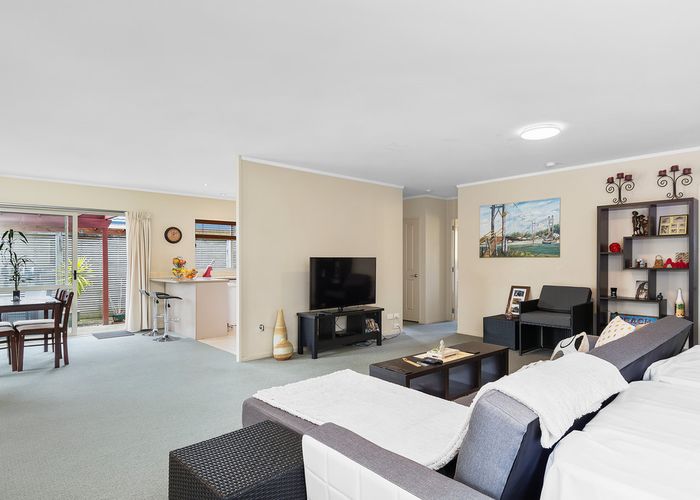 at 644 Grenada Street, Papamoa Beach, Papamoa