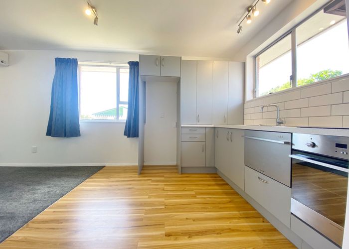  at 2/17 Philomel Street, North New Brighton, Christchurch