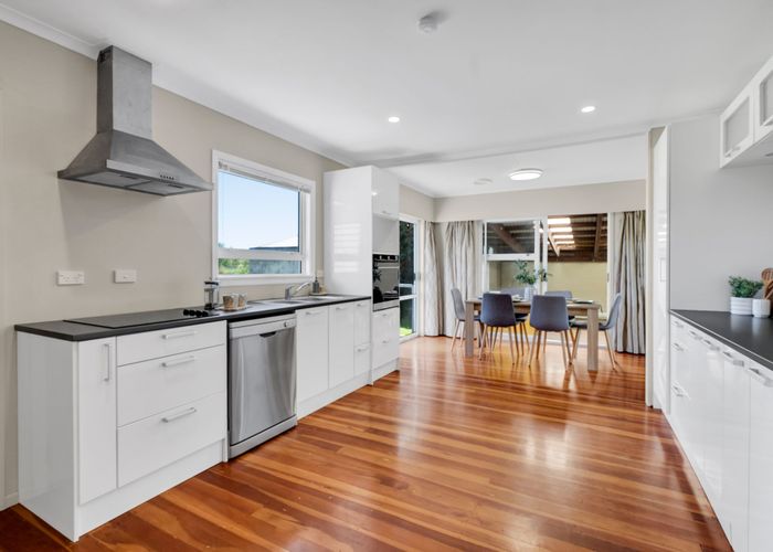  at 382 South Road, Omata, New Plymouth, Taranaki