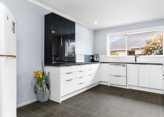  at 7 Manurere Street, Hei Hei, Christchurch City, Canterbury