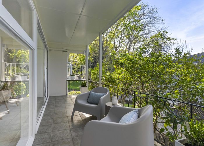  at 35 Bridgewater Road, Parnell, Auckland