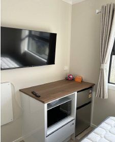  at 94a Cook Street - Room B, Silverdale, Hamilton, Waikato