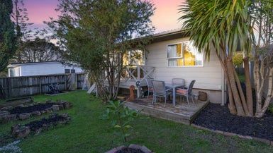  at 285 Glengarry Road, Glen Eden, Auckland