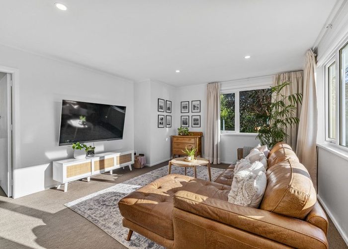  at 6 Westcott Street, Dallington, Christchurch