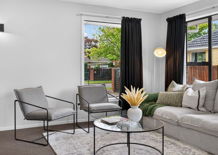  at 6 Blossomdale Place, Bishopdale, Christchurch City, Canterbury