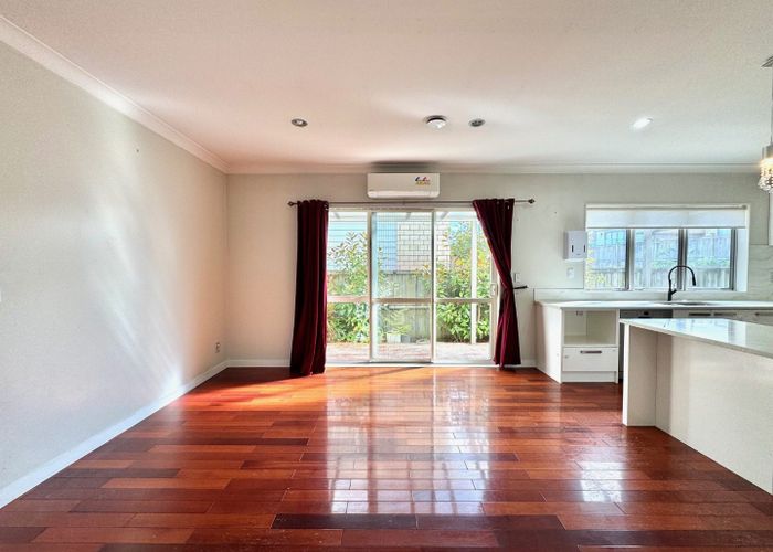  at 10 Palazzo Close, Flat Bush, Manukau City, Auckland