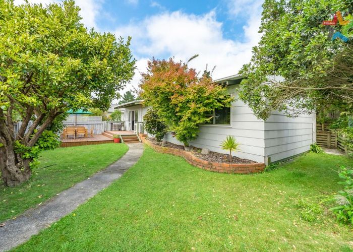  at 34 Fenchurch Grove, Stokes Valley, Lower Hutt