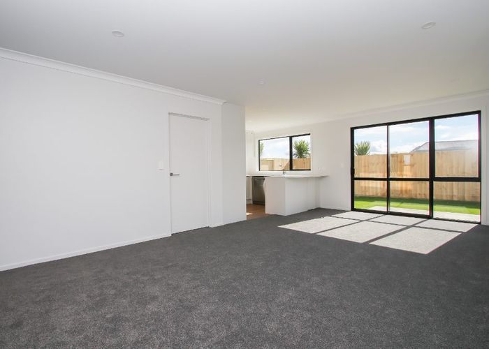  at 3/8 Jennian Avenue, Rototuna, Hamilton, Waikato