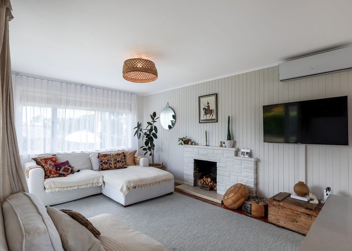  at 79 Farquhar Rd, Glendene, Waitakere City, Auckland