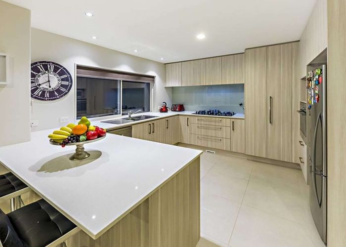  at 7 Mccathie Dr,, Flat Bush, Manukau City, Auckland