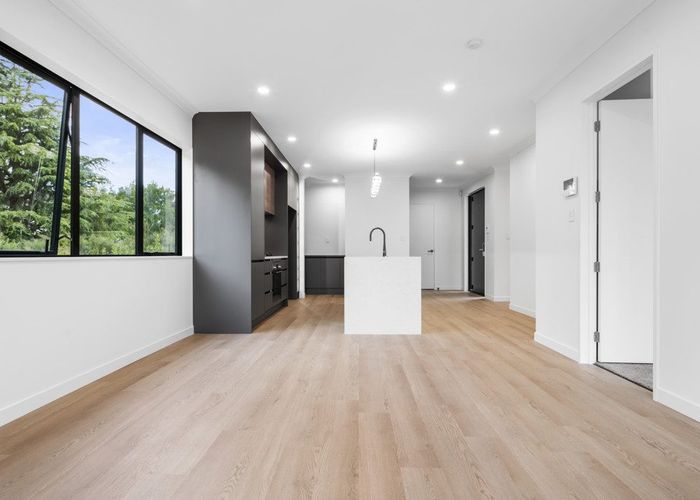  at 24A Scarlock Avenue, Browns Bay, North Shore City, Auckland