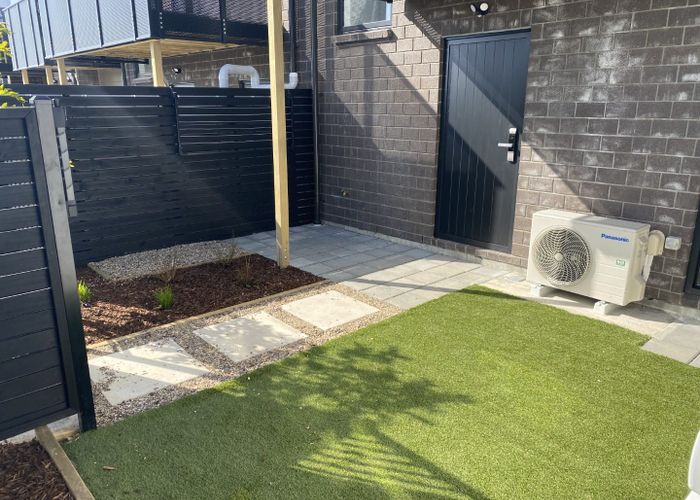  at 3/1 Fruitvale Road, New Lynn, Auckland