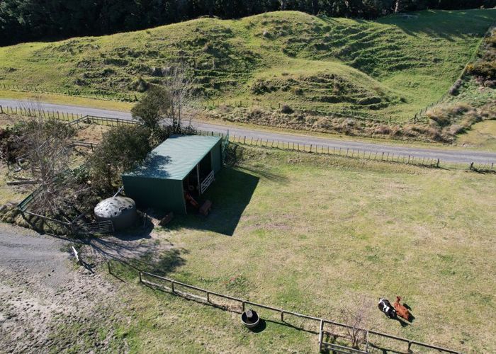  at 13 Holly Way, Manakau, Manakau
