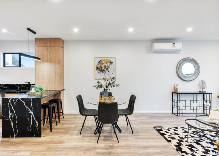  at 3/258 Lake Road, Hauraki, Auckland