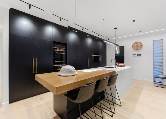  at 7 Headsail Drive, Long Bay, North Shore City, Auckland