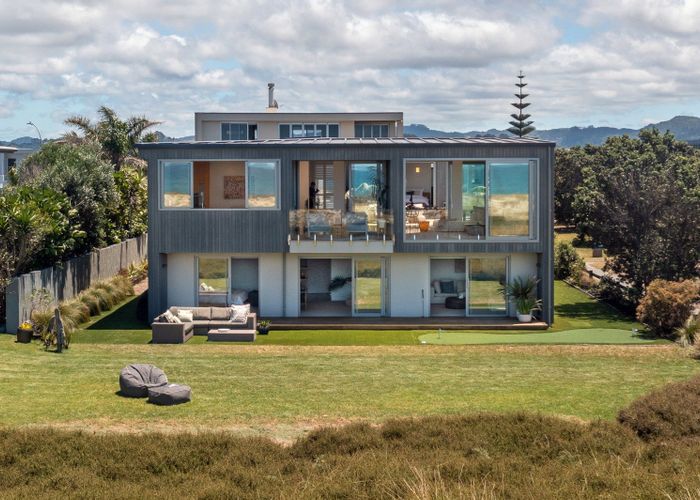 Recently sold 38 Rita Way, Omaha homes.co.nz