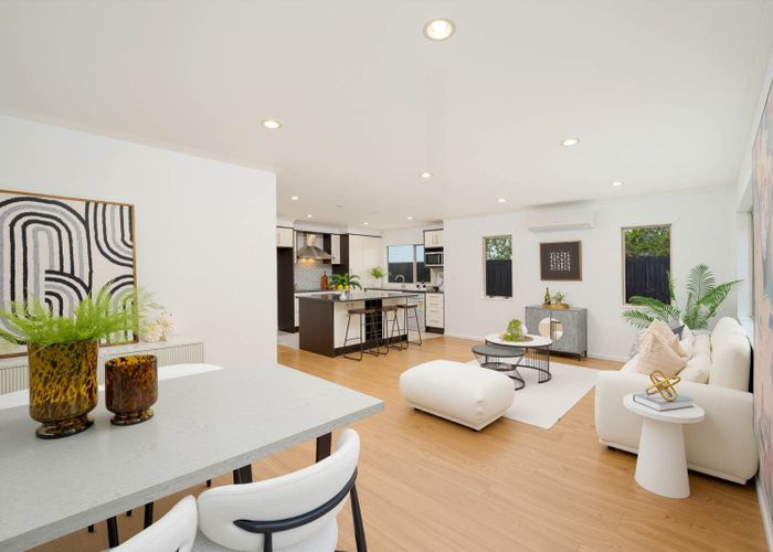  at 62 Clover Drive, Henderson, Waitakere City, Auckland