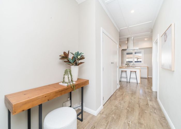  at 37 Miro Street, Takaro, Palmerston North