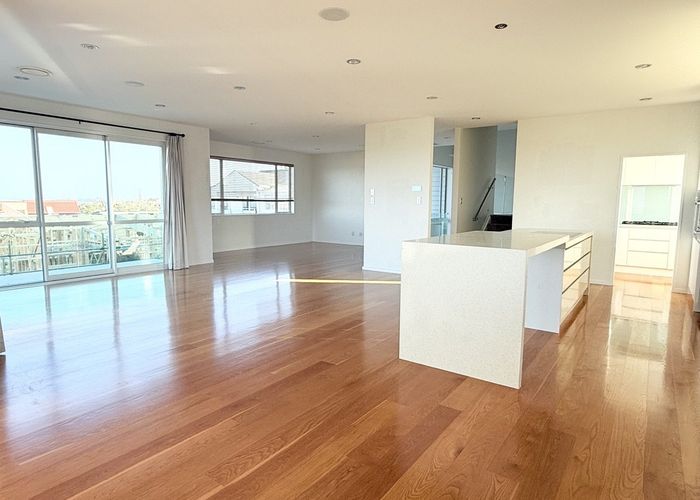  at 138B Beach Road, Castor Bay, North Shore City, Auckland