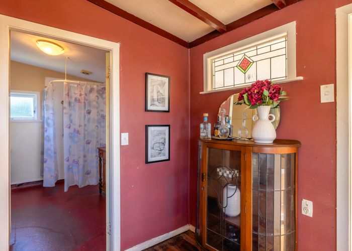  at 14 Weka Road, Oneroa, Waiheke Island, Auckland