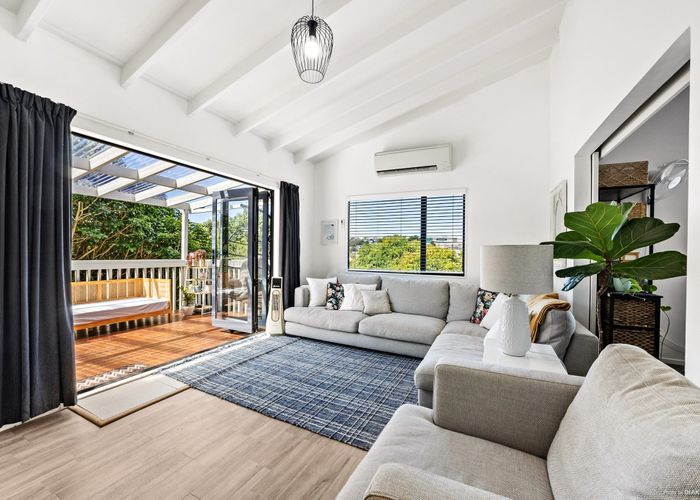  at 19A Matai Road, Stanmore Bay, Whangaparaoa