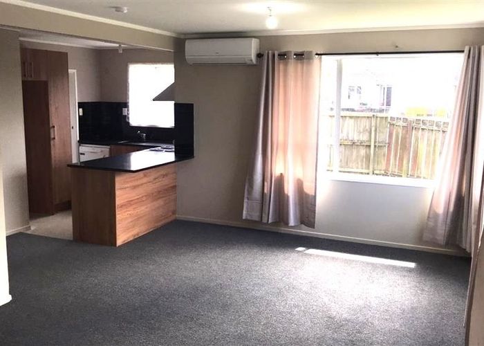  at 1/140 Metcalfe Road, Ranui, Auckland