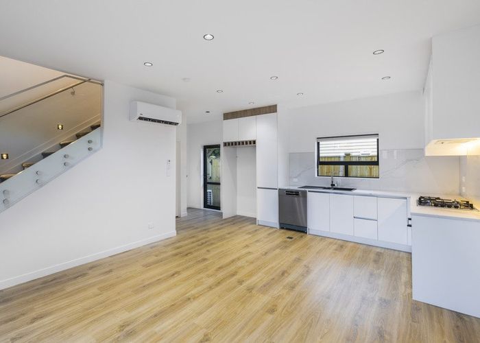  at 6/48 Victor Street, Avondale, Auckland
