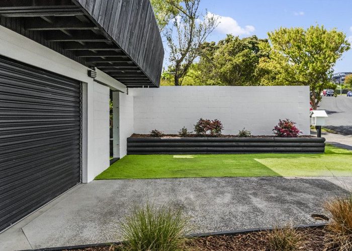  at 34B Ripon Crescent, Meadowbank, Auckland