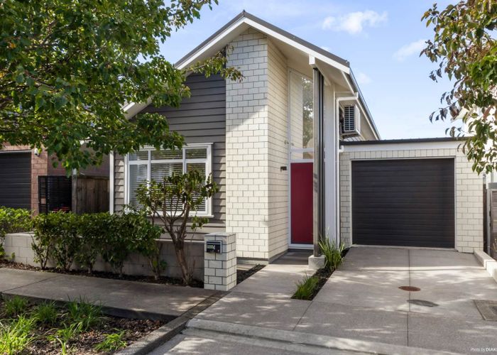  at 4 Poaka Road, Hobsonville, Waitakere City, Auckland