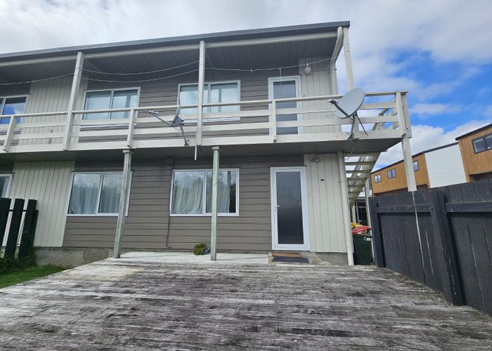  at 2/54 Awamutu Grove, Waiwhetu, Lower Hutt, Wellington