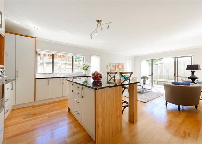  at 698 Richardson Road, Mount Roskill, Auckland City, Auckland
