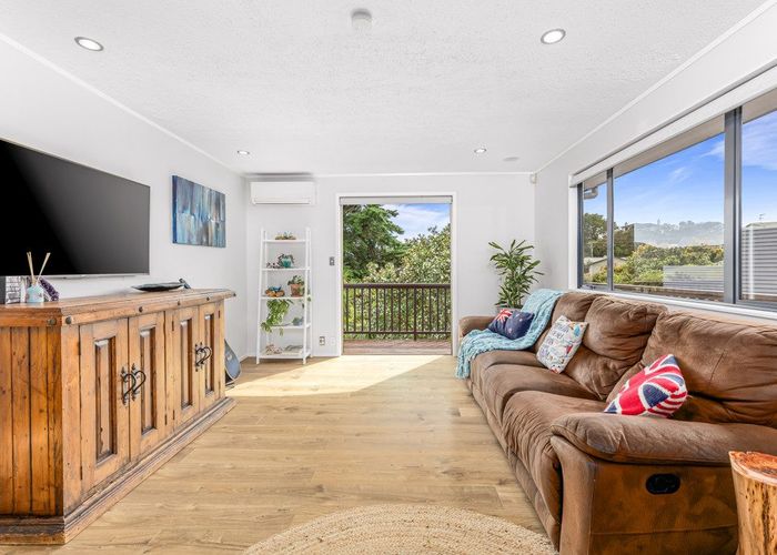  at 15 Hillcrest Road, Hatfields Beach, Orewa