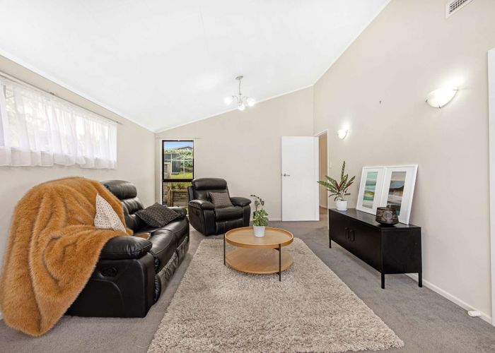 at 142 Holborn Drive, Stokes Valley, Lower Hutt, Wellington