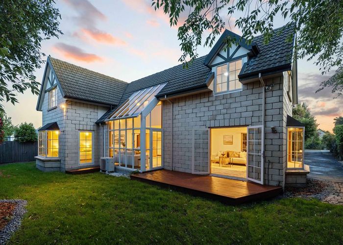  at 2/7A Toorak Avenue, Avonhead, Christchurch City, Canterbury