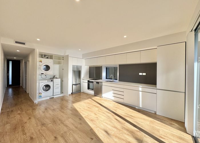  at 1/283 Broughman Street, City Centre, Christchurch City, Canterbury