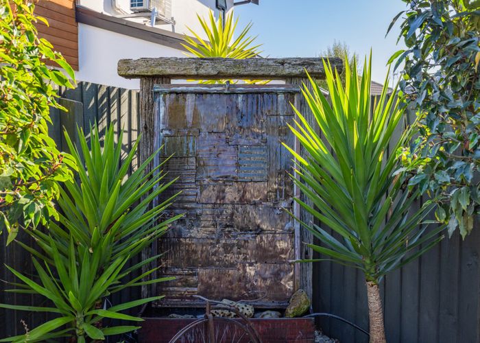  at 27 Roxburgh Street, Sydenham, Christchurch City, Canterbury