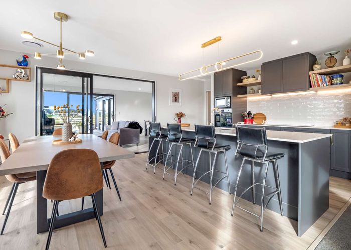  at 12 Meadowlands Green, Allenton, Ashburton, Canterbury