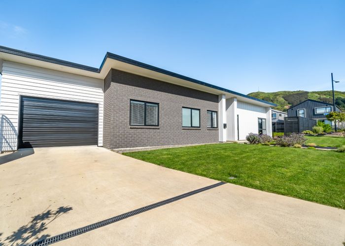  at 1 Taraiti Crescent, Kenepuru, Porirua, Wellington