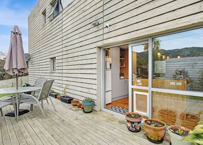  at 25A Bell Street, Tawa, Wellington, Wellington