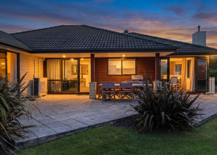  at 20 Gemini Place, Kawaha Point, Rotorua, Bay Of Plenty